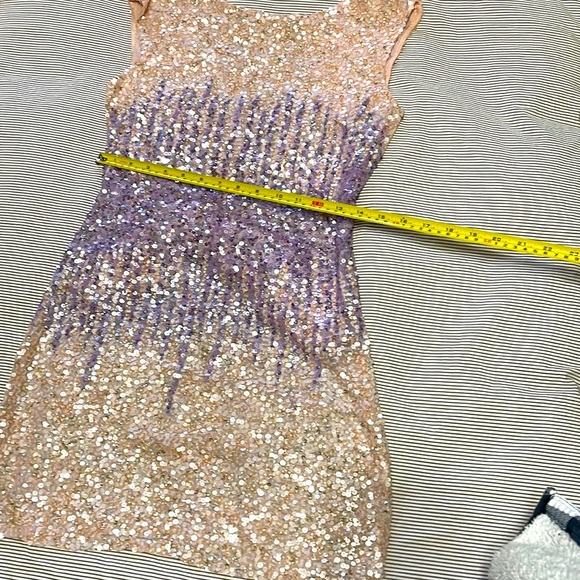 Blumarine dress size 40 Europe, authentic 💯 dress so elegant and beautiful - Picture 3 of 10